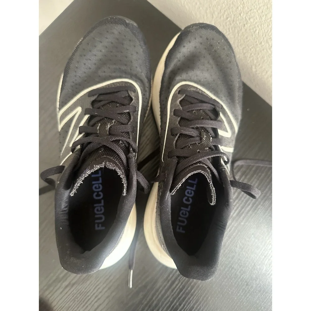 New Balance Womens Fuelcell Rebel V3 Black White Running‎ Shoes Sneakers Sz 7